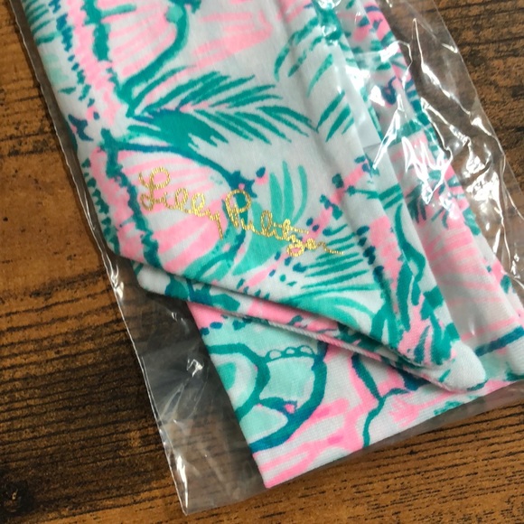 ‼️SOLD‼️ Lilly Pulitzer Colorful Camelflage head wrap - Picture 4 of 6